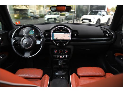 Mini Clubman Cooper Automaat / Panoramadak / Achteruitrijcamera / Comfort Access / Stuurverwarming / LED / Com... ActivLease financial lease