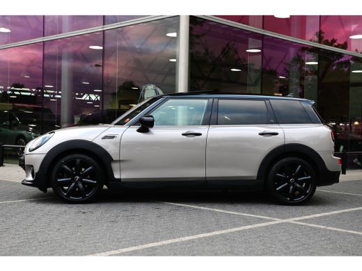 Mini Clubman Cooper Automaat / Panoramadak / Achteruitrijcamera / Comfort Access / Stuurverwarming / LED / Com... ActivLease financial lease