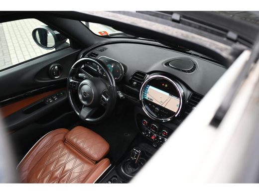Mini Clubman Cooper Automaat / Panoramadak / Achteruitrijcamera / Comfort Access / Stuurverwarming / LED / Com... ActivLease financial lease