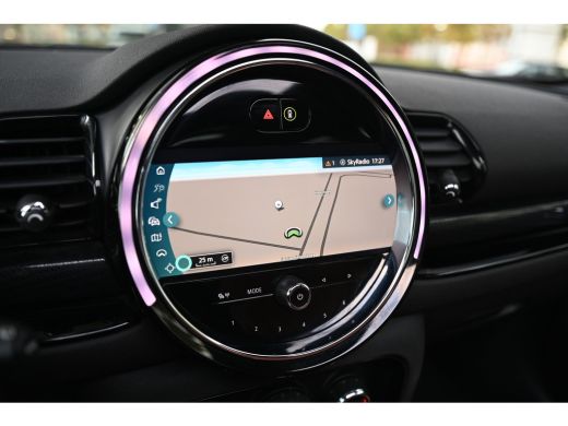 Mini Clubman Cooper Automaat / Panoramadak / Achteruitrijcamera / Comfort Access / Stuurverwarming / LED / Com... ActivLease financial lease