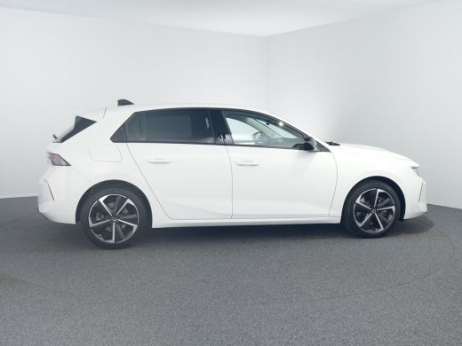 Opel Astra 1.6 180pk PHEV Edition | Adaptieve Cruise Control | Adaptive cruise control | Airco (automatisch) ActivLease financial lease