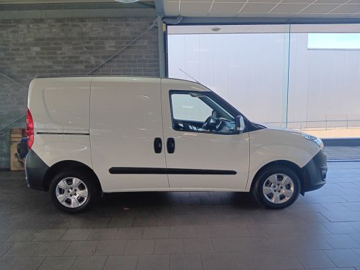 Opel Combo 1.3 CDTi L1H1 Edition, Airco, Navigatie, nieuwe APK, 12 maanden BOVAG-garantie ActivLease financial lease