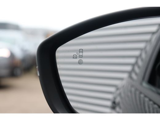 Opel Corsa 1.2 TURBO 100PK 5-DRS LEVEL 4 GS-LINE / NAVI / LEDER / CLIMA / LED / PDC / 16" LMV / UNIEK / CAME... ActivLease financial lease