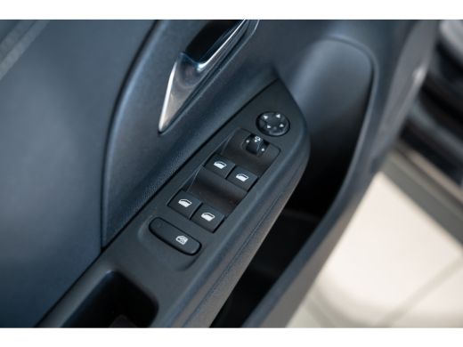 Opel Corsa 1.2 Turbo 100PK GS Line | Trekhaak | Navigatie | Climate Controle | Keyless Entry & Start | Parke... ActivLease financial lease