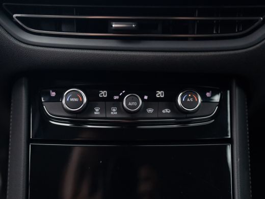 Opel Grandland 1.2 Turbo Ultimate | Led Matrix | Elk A-klep | Keyless | Prijs Rijklaar!! ActivLease financial lease