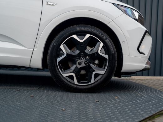 Opel Grandland 1.2 Turbo Ultimate | Led Matrix | Elk A-klep | Keyless | Prijs Rijklaar!! ActivLease financial lease