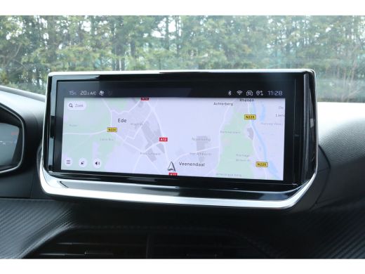 Peugeot 2008 1.2 PureTech 100 Allure Camera Achter l NL auto l Climate control ActivLease financial lease