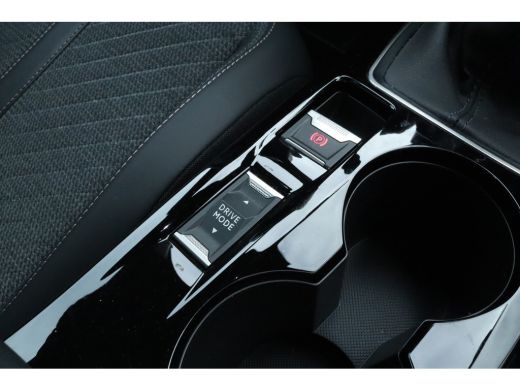 Peugeot 2008 1.2 PureTech 100 Allure Camera Achter l NL auto l Climate control ActivLease financial lease