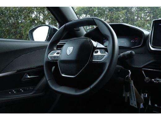 Peugeot 2008 1.2 PureTech 100 Allure Camera Achter l NL auto l Climate control ActivLease financial lease
