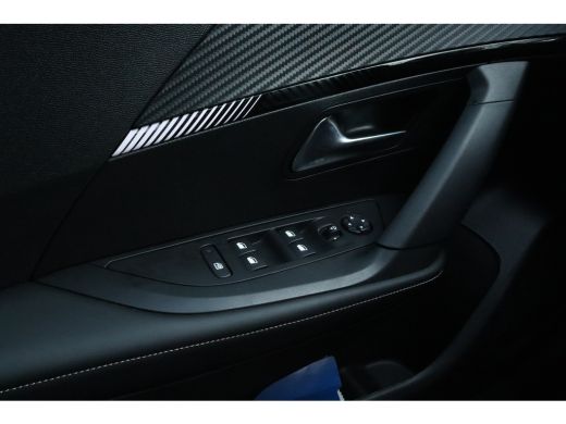 Peugeot 2008 1.2 PureTech 100 Allure Camera Achter l NL auto l Climate control ActivLease financial lease