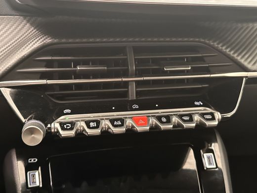 Peugeot 208 Hybrid 136 e-DCS6 Allure Camera Voor + Achter | Leder/Stof | Digitaal Dashboard | Parkeersensoren... ActivLease financial lease