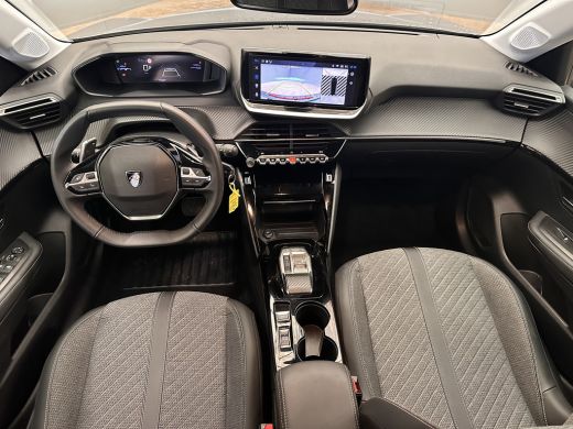 Peugeot 208 Hybrid 136 e-DCS6 Allure Camera Voor + Achter | Leder/Stof | Digitaal Dashboard | Parkeersensoren... ActivLease financial lease