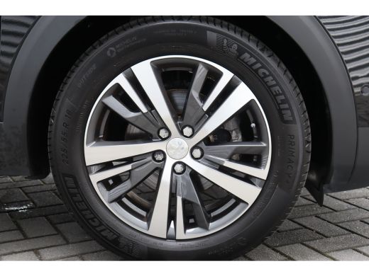 Peugeot 5008 1.2 PURETECH 130PK 7-ZITS ALLURE PACK AUTOMAAT / NAVI / LEDER / CLIMA / PDC / 18" LMV / CAMERA / ... ActivLease financial lease