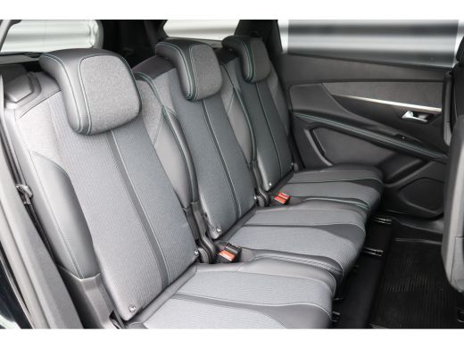 Peugeot 5008 1.2 PURETECH 130PK 7-ZITS ALLURE PACK AUTOMAAT / NAVI / LEDER / CLIMA / PDC / 18" LMV / CAMERA / ... ActivLease financial lease