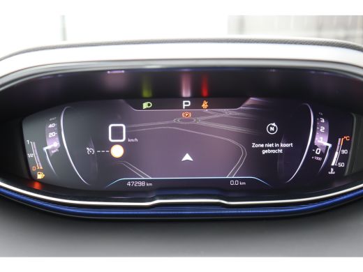 Peugeot 5008 1.2 PURETECH 130PK 7-ZITS ALLURE PACK AUTOMAAT / NAVI / LEDER / CLIMA / PDC / 18" LMV / CAMERA / ... ActivLease financial lease