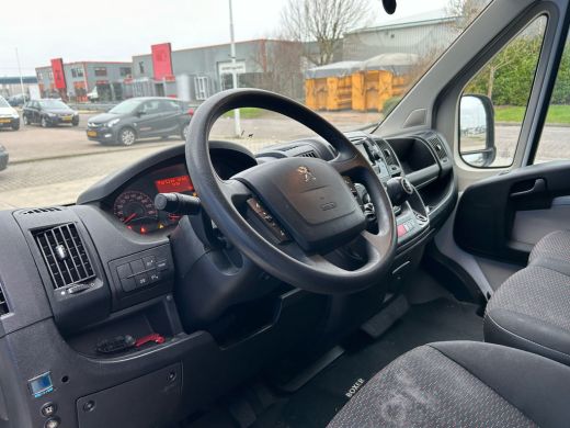 Peugeot Boxer  ActivLease financial lease