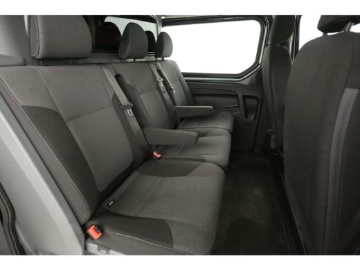 Renault Trafic 2.0 dCi T29 L2H1 | DC | Airco | Cruise | Trekh. | Navi | Imperiaal | Parkeersens. ActivLease financial lease