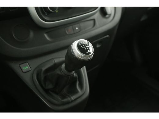 Renault Trafic 2.0 dCi T29 L2H1 | DC | Airco | Cruise | Trekh. | Navi | Imperiaal | Parkeersens. ActivLease financial lease