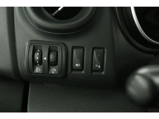 Renault Trafic 2.0 dCi T29 L2H1 | DC | Airco | Cruise | Trekh. | Navi | Imperiaal | Parkeersens. ActivLease financial lease