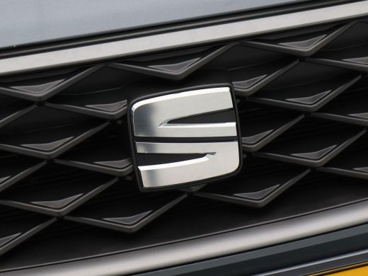 Seat Arona 1.0 TSi 115 Pk Automaat FR Anniversary | Adaptive Cruise | Carplay | LED | Stoel Verwarming | Par... ActivLease financial lease