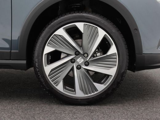 Seat Arona 1.0 TSi 115 Pk Automaat FR Anniversary | Adaptive Cruise | Carplay | LED | Stoel Verwarming | Par... ActivLease financial lease