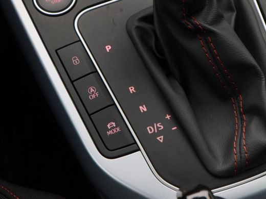 Seat Arona 1.0 TSi 115 Pk Automaat FR Anniversary | Adaptive Cruise | Carplay | LED | Stoel Verwarming | Par... ActivLease financial lease