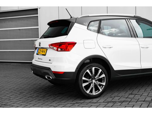 Seat Arona FR Anniversary | Achteruitrijcamera | Airconditioning automatisch met 2-zone-temperatuurregeling ... ActivLease financial lease