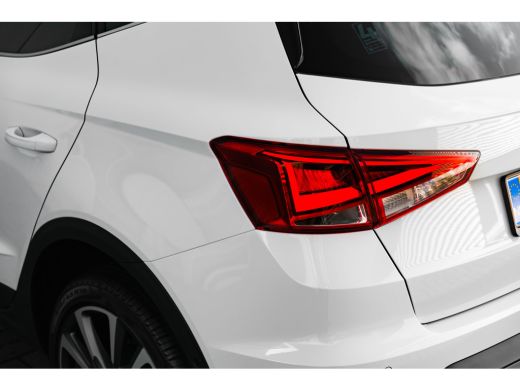 Seat Arona FR Anniversary | Achteruitrijcamera | Airconditioning automatisch met 2-zone-temperatuurregeling ... ActivLease financial lease