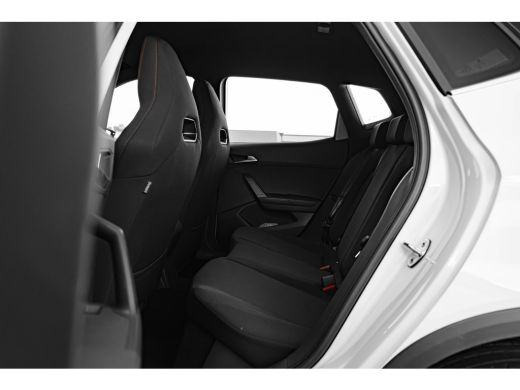 Seat Arona FR Anniversary | Achteruitrijcamera | Airconditioning automatisch met 2-zone-temperatuurregeling ... ActivLease financial lease