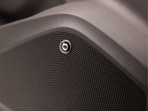 Seat Ateca 1.5 TSI Sport 150Pk Automaat (APPLE CARPLAY, GROOT NAVI, BEATS AUDIO, STUUR/STOELVERWARMING, SPOR... ActivLease financial lease