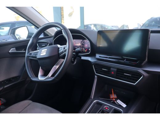 Seat Leon 1.0 eTSI Style Business Intense 110PK | Achteruitrijcamera | Cruise control adaptief | Keyless start ActivLease financial lease