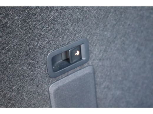 Seat Leon 1.0 eTSI Style Business Intense 110PK | Achteruitrijcamera | Cruise control adaptief | Keyless start ActivLease financial lease