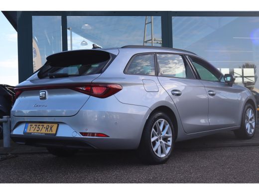 Seat Leon 1.0 eTSI Style Business Intense 110PK | Achteruitrijcamera | Cruise control adaptief | Keyless start ActivLease financial lease