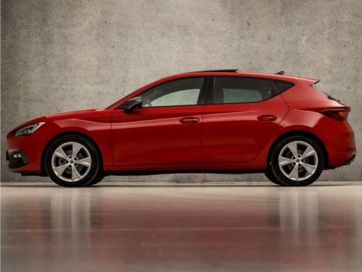 Seat Leon 1.5 TSI FR Sport Automaat (SCHUIFDAK, APPLE CARPLAY, VIRTUAL COCKPIT, CAMERA, STOEL/STUURVERWARMI... ActivLease financial lease