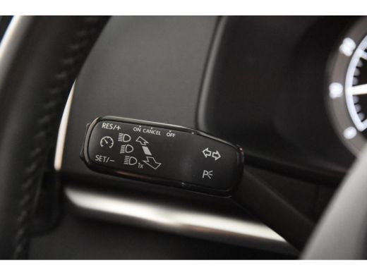 Skoda Karoq Clever *1ste Eigenaar*Navigatie*Keyless*PDC* ActivLease financial lease