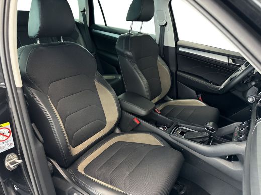 Skoda Kodiaq 1.5 150pk TSI Business Edition Verwarmbare voorruit | Verwarmbare voorstoelen | Adaptive Cruise C... ActivLease financial lease