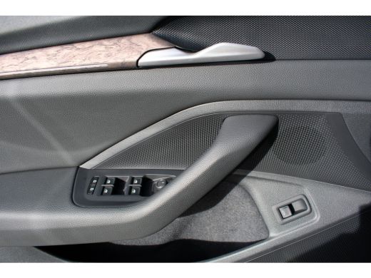 Skoda Superb Combi 1.5 TSI MHEV Business Edition -Pano-LED-Keyless-Stoelvent en mass.-ACC- ActivLease financial lease