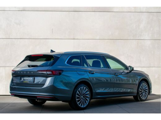 Skoda Superb Combi 1.5 TSI MHEV Business Edition -Pano-LED-Keyless-Stoelvent en mass.-ACC- ActivLease financial lease