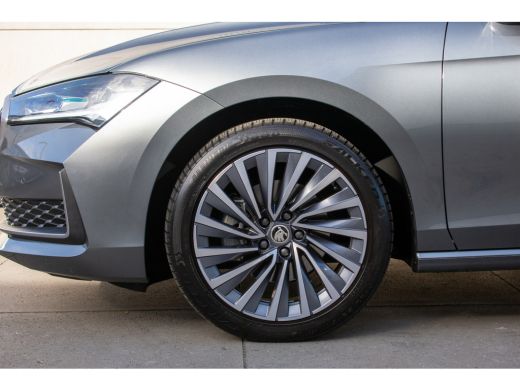 Skoda Superb Combi 1.5 TSI MHEV Business Edition -Pano-LED-Keyless-Stoelvent en mass.-ACC- ActivLease financial lease
