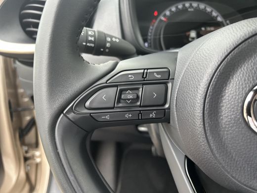 Toyota Aygo 1.0 VVT-i S-CVT Pulse ActivLease financial lease