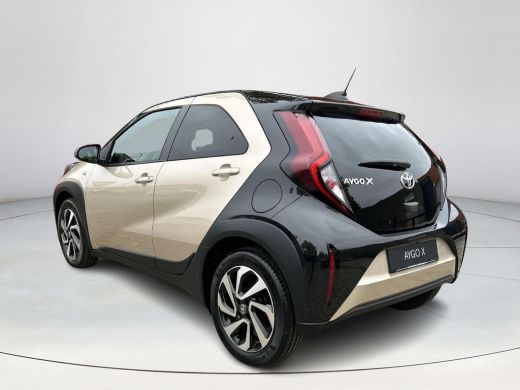 Toyota Aygo 1.0 VVT-i S-CVT Pulse ActivLease financial lease