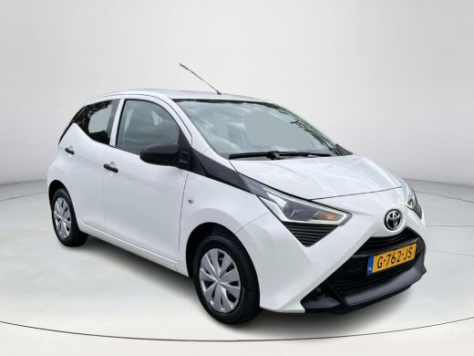Toyota Aygo 1.0 VVT-i x-fun | 5 deurs | Airconditioning | Fietsendragerbeugel | Bluetooth | ActivLease financial lease