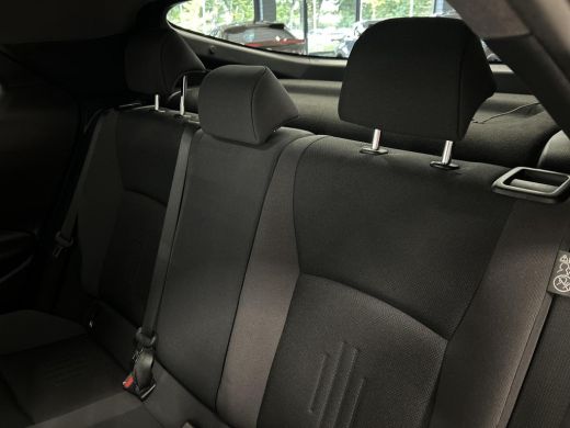 Toyota C-HR 1.8 Hybrid 140 Dynamic ActivLease financial lease