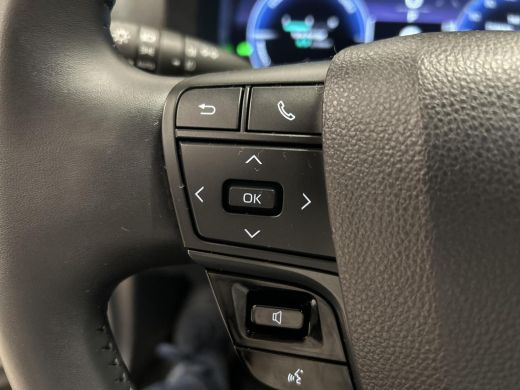 Toyota C-HR 1.8 Hybrid 140 Dynamic ActivLease financial lease