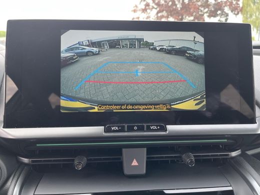 Toyota C-HR 2.0 Plug-in Hybrid 220 GR SPORT | Navigatie | Apple CarPlay/Android auto | Achteruitrijcamera | E... ActivLease financial lease