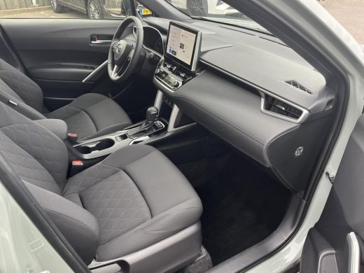 Toyota Corolla Cross Hybrid 140 Style | Navigatie | Apple CarPlay/Android auto | Achteruitrijcamera | Stuur en stoelve... ActivLease financial lease