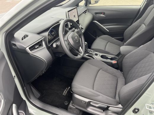 Toyota Corolla Cross Hybrid 140 Style | Navigatie | Apple CarPlay/Android auto | Achteruitrijcamera | Stuur en stoelve... ActivLease financial lease