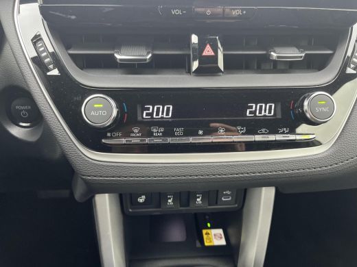 Toyota Corolla Cross Hybrid 140 Style | Navigatie | Apple CarPlay/Android auto | Achteruitrijcamera | Stuur en stoelve... ActivLease financial lease