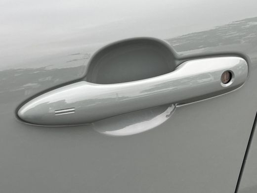 Toyota Corolla Cross Hybrid 200 Dynamic | Stoel- + stuurverwarming | Navigatie | Keyless entry | LED koplampen | ActivLease financial lease