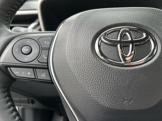 Toyota Corolla Cross Hybrid 200 Dynamic | Stoel- + stuurverwarming | Navigatie | Keyless entry | LED koplampen | ActivLease financial lease